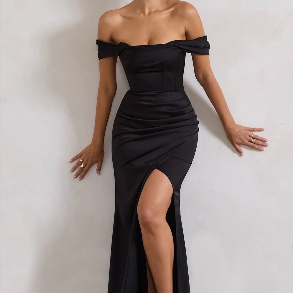 Elegant Black Off-Shoulder Dress